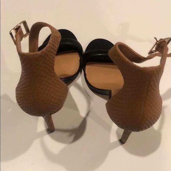 Halston Heritage Sandals Sz. 8.5 - Picture 3 of 4